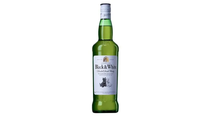 Black And White 8 Años 700 Ml